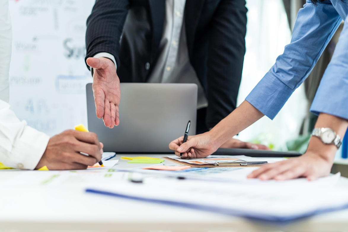 Mission de Multiaxe - Solutions de sécurité sur mesure pour entreprises